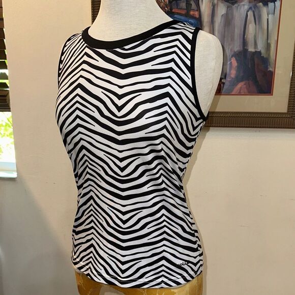 Bolle Black/White Zebra Print Sleeveless Active Top Size Medium - Picture 6 of 12